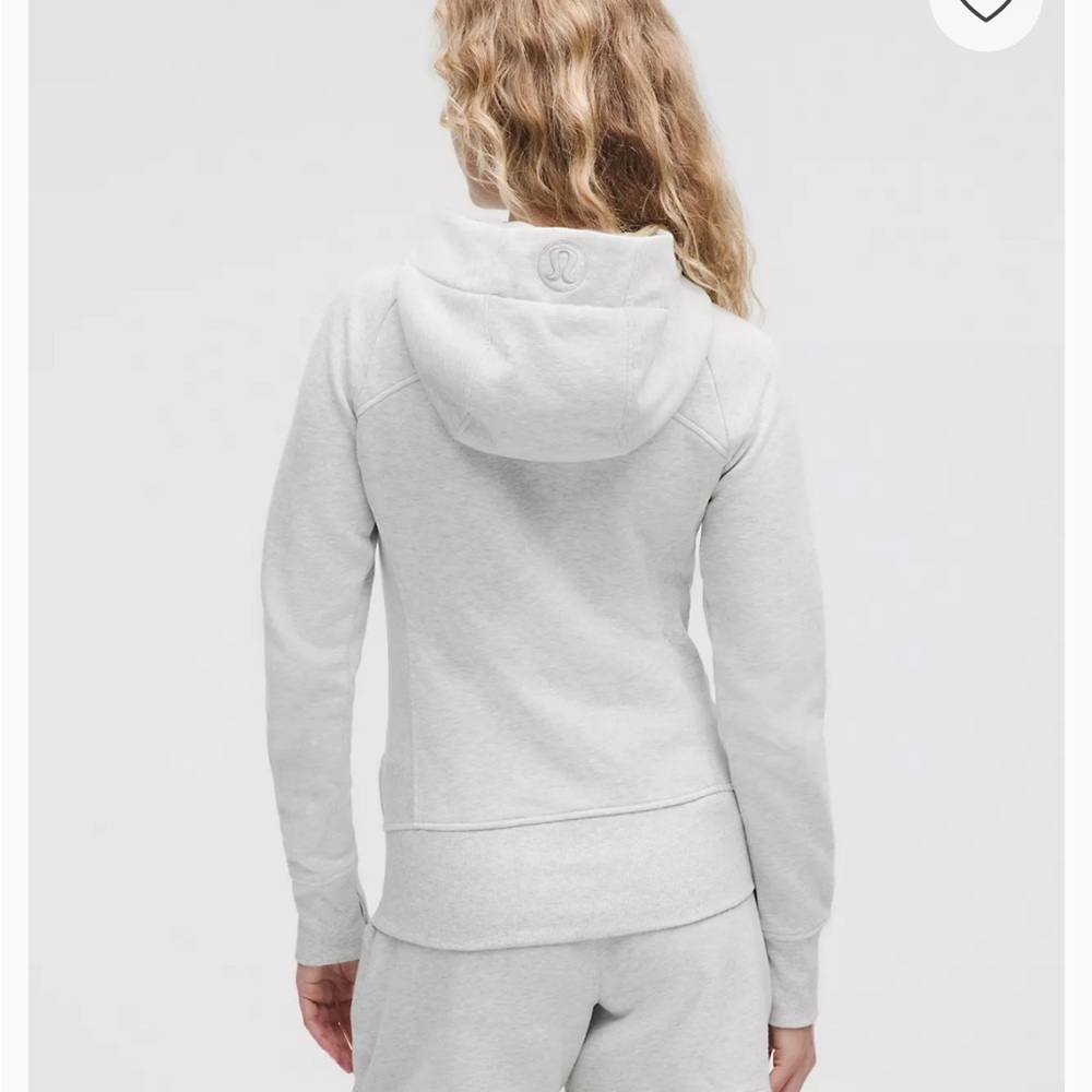 Lulu lemon Women's Gray scuba Hoodie size 6. Runs small.